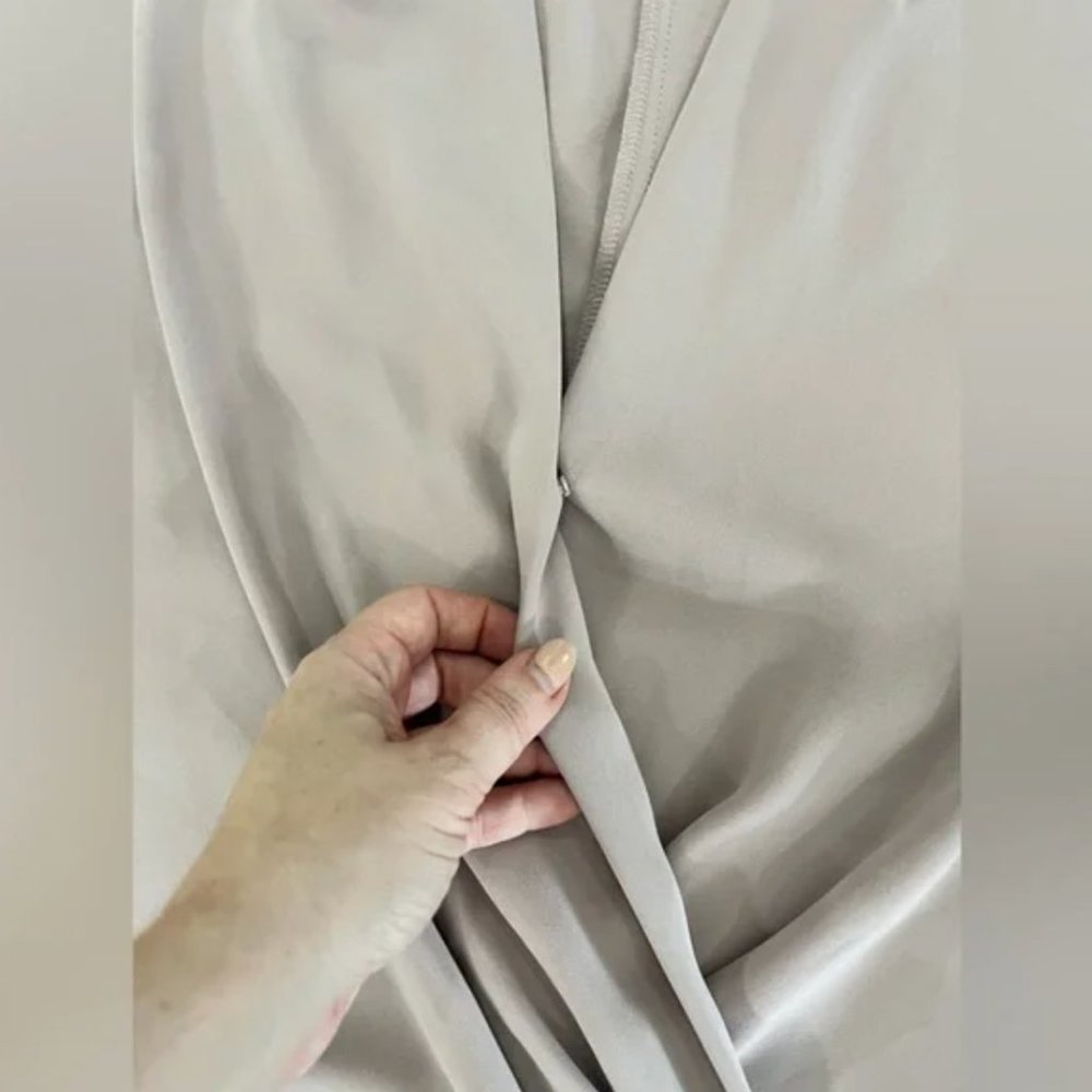 Aritzia - Babaton Phoenix Dress in Pale Pink size 6 - Picture 9 of 9